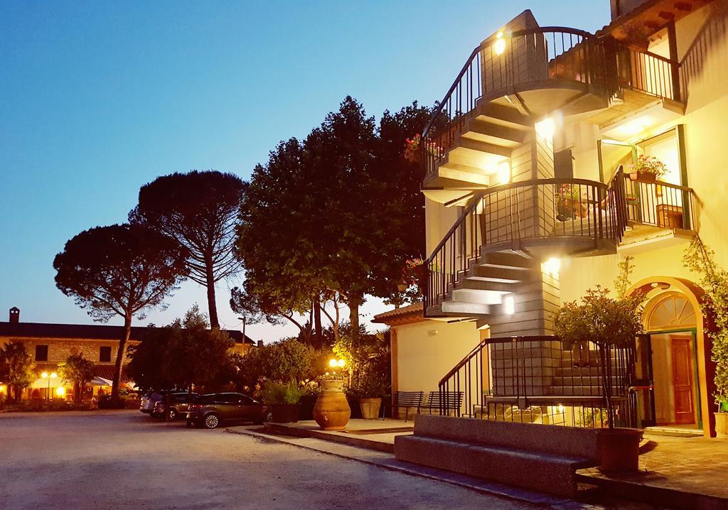 Hotel Villa Elda 阿西西 外观 照片
